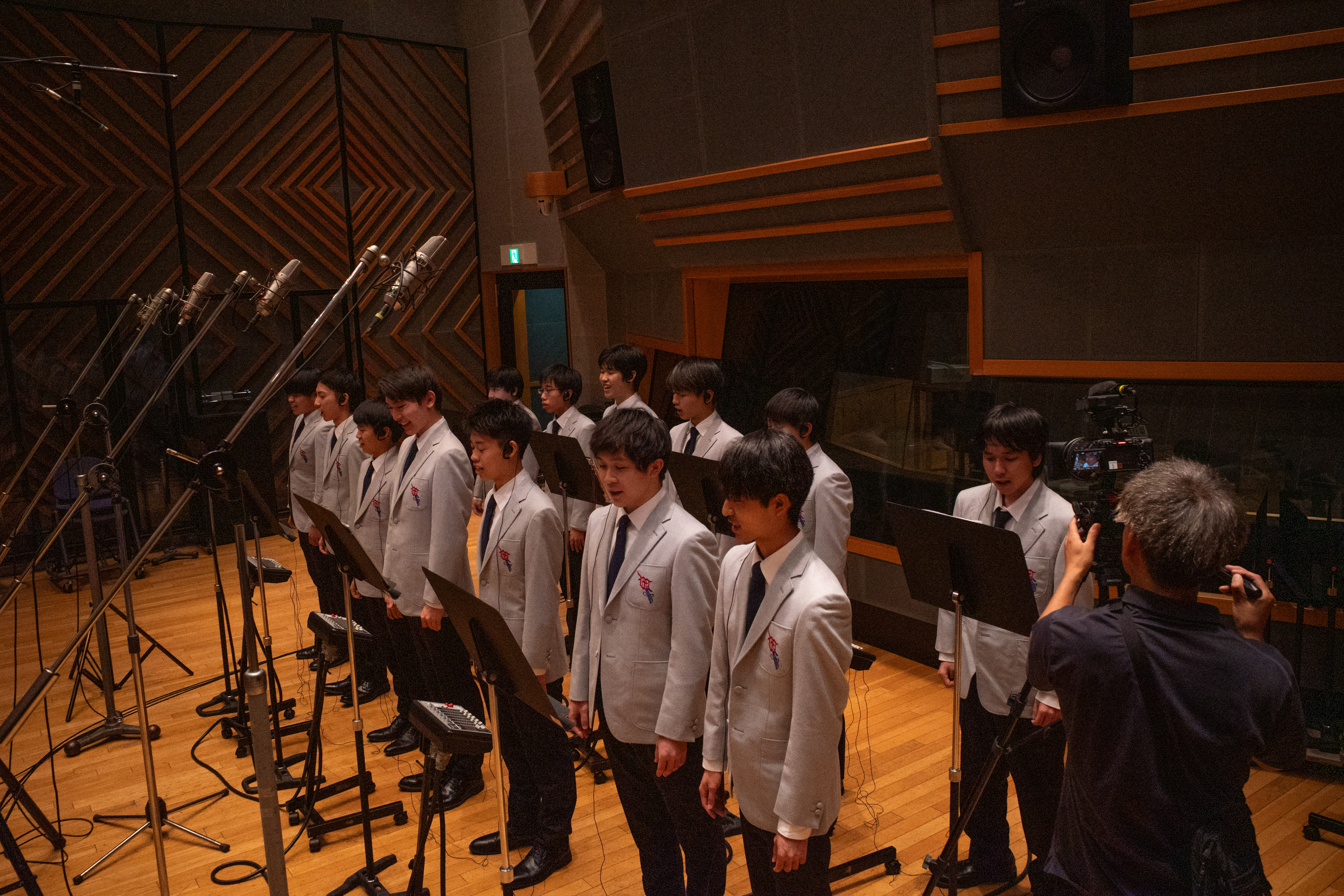 ラーメン二郎愛を詰め込んだ『ジロリアン・ラプソディ』再録 Content