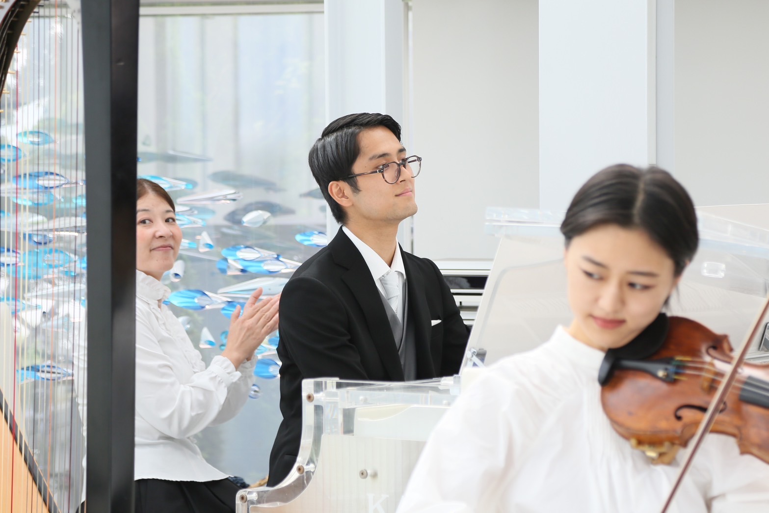 結婚式入場曲『響光』作曲・演奏 Content