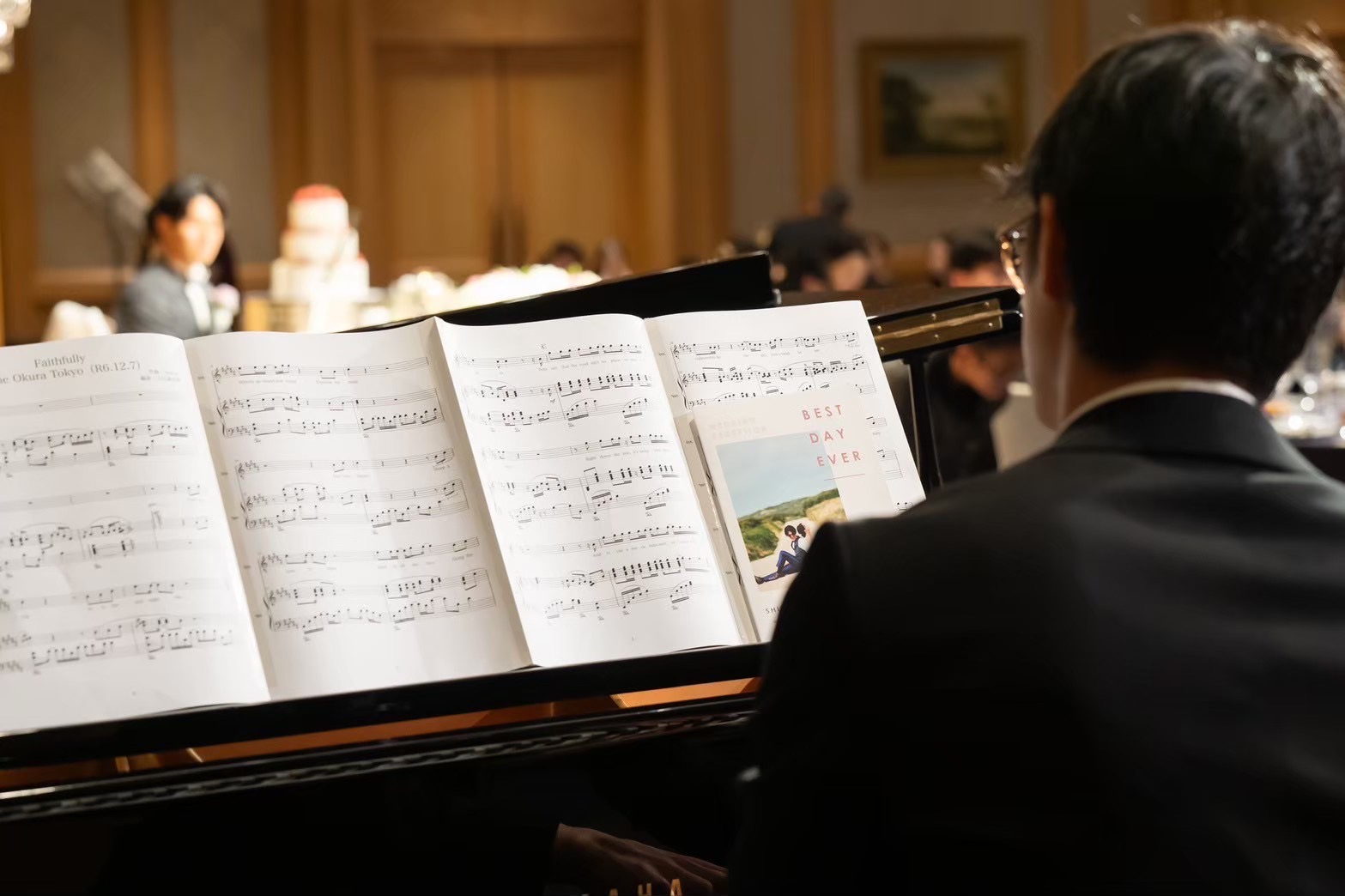 結婚式披露宴入場曲『光輝』作曲／『Faithfully』編曲 Content